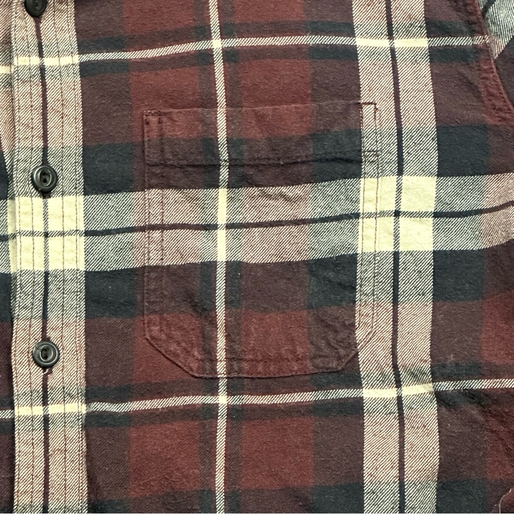 American Eagle Outfitters Men's Plaid Flannel Shirt - Maroon and Cream - Picture 6 of 7